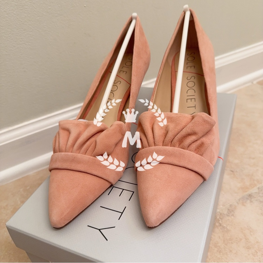 Sole Society Darbia Womens Suede Ruffle High Heel Pump Shoes Coral Dust Suede